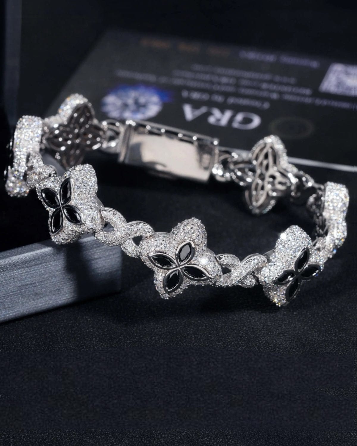 Bracelet Moissanite Custom Clover Bracelet - White Gold