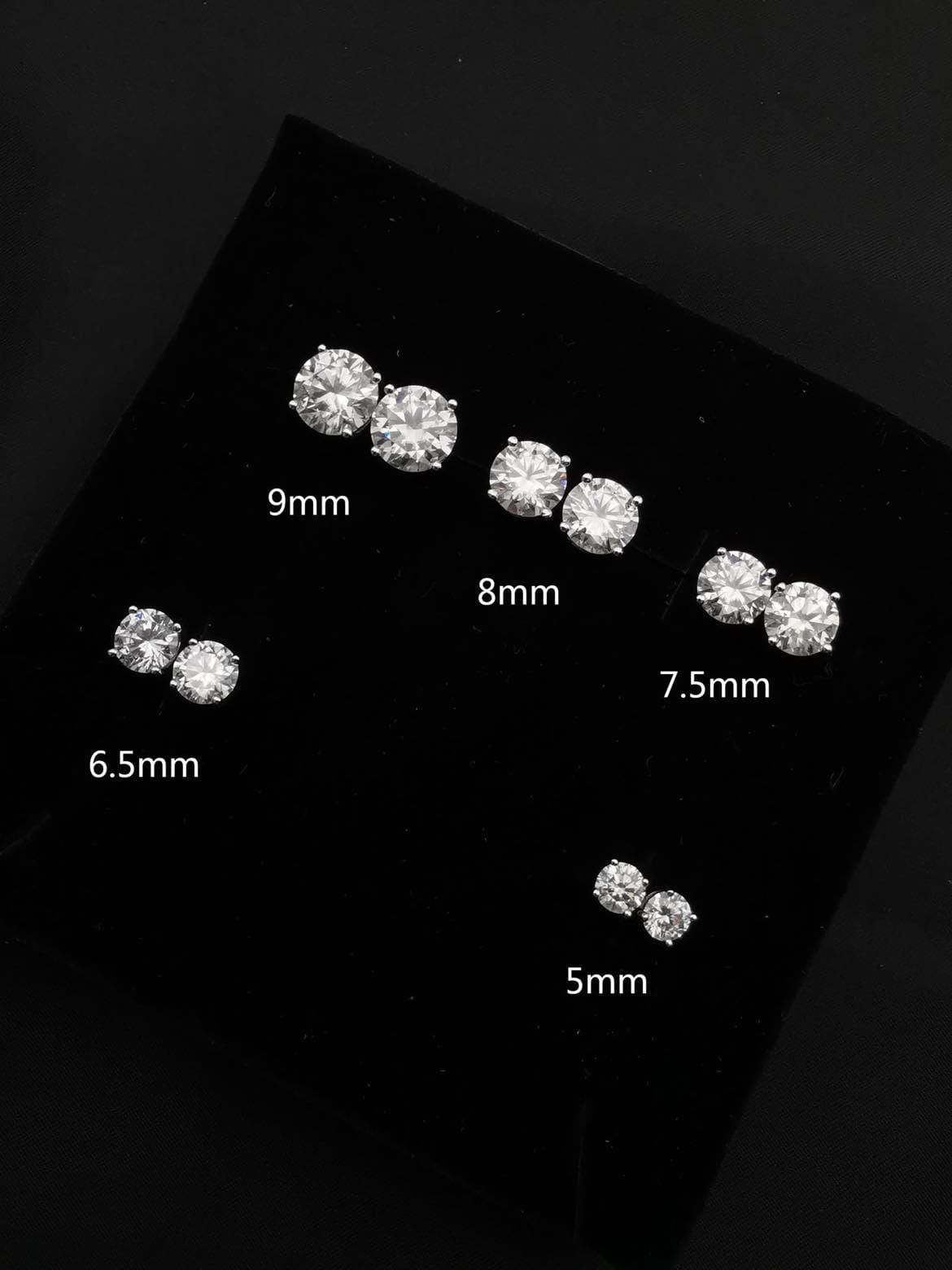 Earrings Moissanite Round Cut Earrings - White Gold