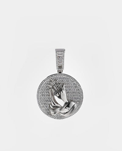 Pendant Round Praying Hands - White Gold